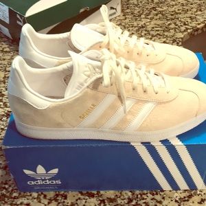 Adidas Gazelle sneakers